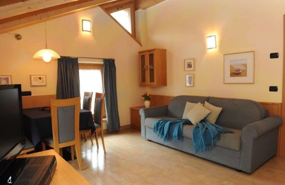 Chalet Tea Da Bondi Livigno Exterior photo